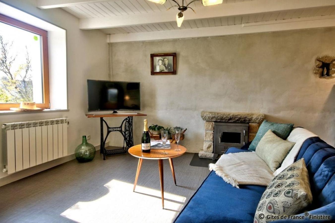 Gite Le Pied A Terre Kerlouan Kültér fotó